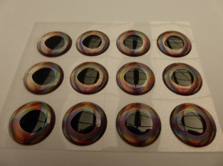 4-D Holographic 15 mm Eyes Ice